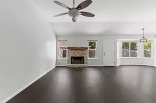 13213 Villa Park Dr, Austin, TX 78729 - Photo 11