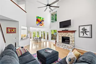 4801 Fern Hollow, Austin, TX 78731 - Photo 9