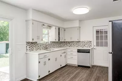 809 Neans Drive, Austin, TX 78758 - Photo 21