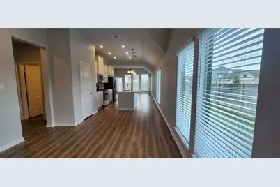 644 Los Olives Lane, Liberty Hill, TX 78642 - Photo 7