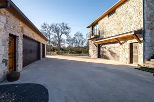 435 GARDENIA Dr, Wimberley, TX 78676 - Photo 35