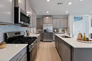 104 Rock Daisy Trl, Hutto, TX 78634 - Photo 5