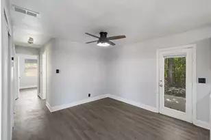 5846 Castle Lake, San Antonio, TX 78218 - Photo 3