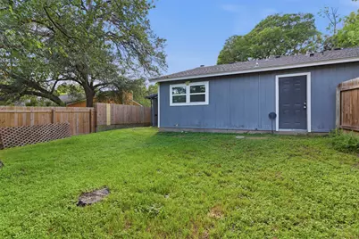 8101 Dowling Cove #B, Austin, TX 78745 - Photo 25