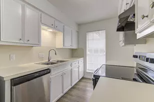 404 W Dittmar Rd, Austin, TX 78745 - Photo 7
