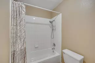 2726 Grimes Ranch Rd, Austin, TX 78732 - Photo 11