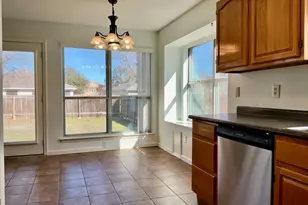 606 Eaglecreek Dr, Leander, TX 78641 - Photo 9