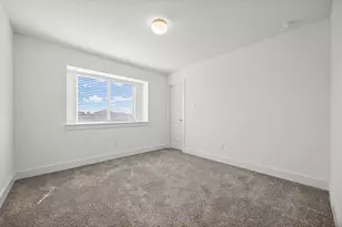 545 Elm Green St, Hutto, TX 78634 - Photo 21