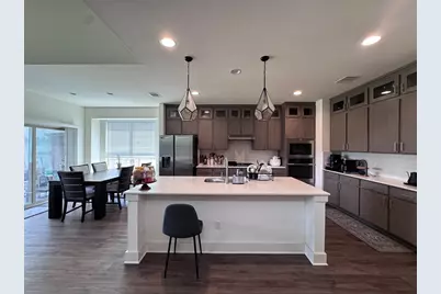 545 Elm Green Street, Hutto, TX 78634 - Photo 5