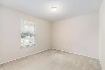 103 Wren Cove, Hutto, TX 78634 - Photo 5