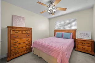 5810 Secrest Dr, Austin, TX 78759 - Photo 23