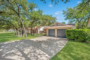 5810 Secrest Dr, Austin, TX 78759 - Photo 3