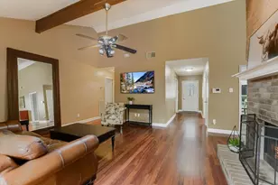 5810 Secrest Dr, Austin, TX 78759 - Photo 3