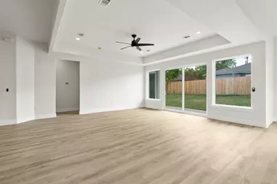 20405 Sunset Strip Street, Lago Vista, TX 78645 - Photo 5