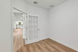 126 Kimberwick Ln, Georgetown, TX 78633 - Photo 15
