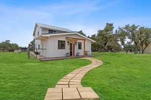 680 S Oak Forest Dr, Dripping Springs, TX 78620 - Photo 5