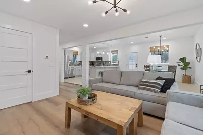 680 S Oak Forest Drive, Dripping Springs, TX 78620 - Photo 7