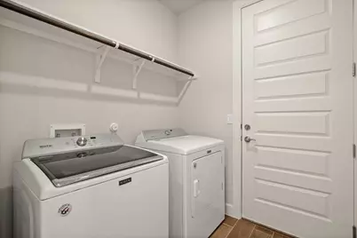 8301 Orizzonte Street, Austin, TX 78744 - Photo 17