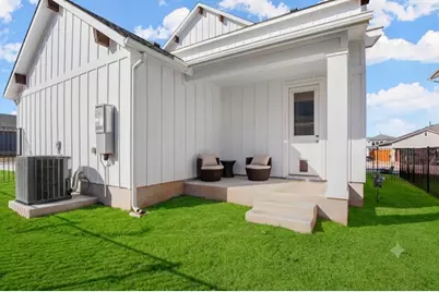 8301 Orizzonte Street, Austin, TX 78744 - Photo 27