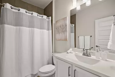 8301 Orizzonte Street, Austin, TX 78744 - Photo 7