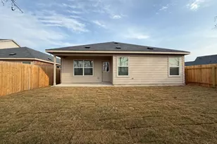 545 Sormonne Loop, Kyle, TX 78640 - Photo 9