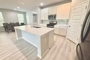 2301 Limestone Lake Dr, Georgetown, TX 78633 - Photo 9