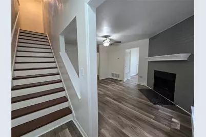 2003 Kenneth Avenue #B, Austin, TX 78741 - Photo 9