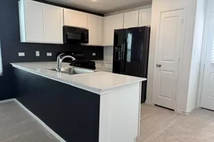 572 Avre Loop, Kyle, TX 78640 - Photo 5