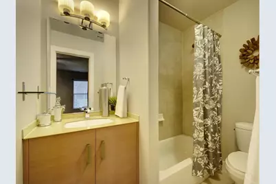 1101 Grove Boulevard #208, Austin, TX 78741 - Photo 19