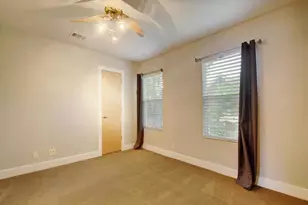 1101 Grove Blvd, Austin, TX 78741 - Photo 17