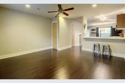 1101 Grove Boulevard #208, Austin, TX 78741 - Photo 3