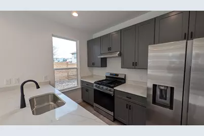 2220 Yellow Jacket Lane #2, Austin, TX 78741 - Photo 7