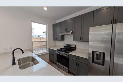 2220 Yellow Jacket Lane #2, Austin, TX 78741 - Photo 7