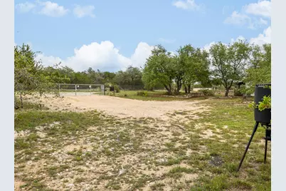 2591 Spring Valley Drive, Dripping Springs, TX 78620 - Photo 19