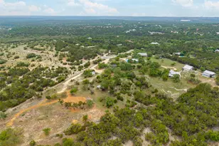 2591 Spring Valley Dr, Dripping Springs, TX 78620 - Photo 25