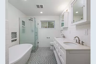 2591 Spring Valley Drive, Dripping Springs, TX 78620 - Photo 5