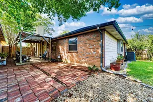 608 Saunders Dr, Round Rock, TX 78664 - Photo 23