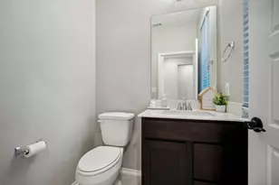 7102 Summer Tanager Dr, Austin, TX 78744 - Photo 17