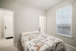 7102 Summer Tanager Dr, Austin, TX 78744 - Photo 19
