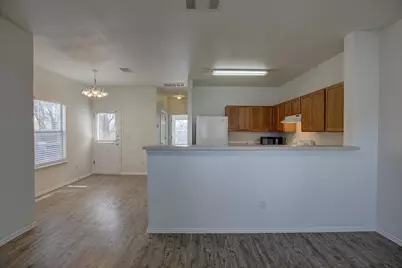 1102 E 3rd Street, Georgetown, TX 78626 - Photo 9