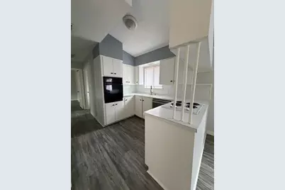 2107 Alta Vista Avenue #B, Austin, TX 78704 - Photo 9