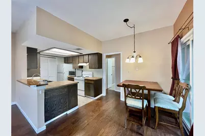 506 W San Antonio Street #206, San Marcos, TX 78666 - Photo 5