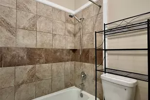 506 W San Antonio St, San Marcos, TX 78666 - Photo 9