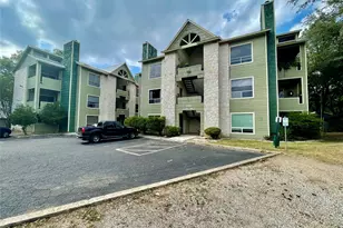 506 W San Antonio St, San Marcos, TX 78666 - Photo 1