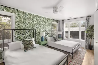 909 Shelley Avenue, Austin, TX 78703 - Photo 13