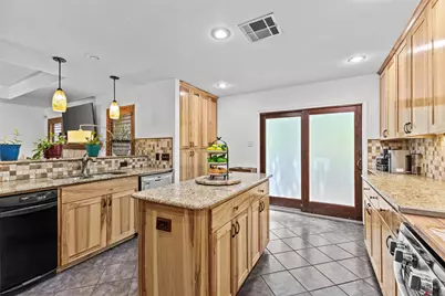 7513 Vol Walker Drive, Austin, TX 78749 - Photo 3