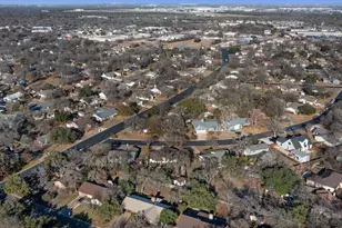 1204 Dunman Dr, Georgetown, TX 78628 - Photo 37