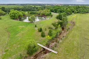 1662 Co Rd 465, Coupland, TX 78615 - Photo 35