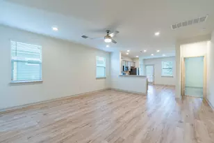 10801 Meris Ln, Austin, TX 78754 - Photo 3