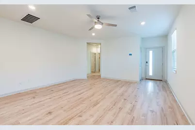 10801 Meris Lane, Austin, TX 78754 - Photo 5